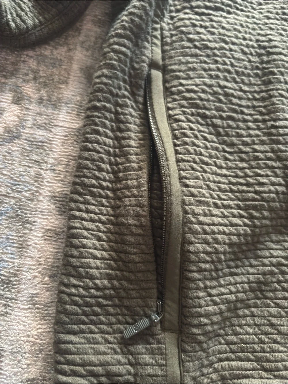 Lululemon On Repeat Bomber in Forest Green 2 NWOT size 6